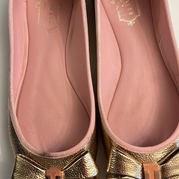 TED BAKER PINK METALLIC FLATS SIZE 8 - Picture 13 of 17